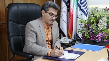 پیام تسلیت دکترسید ناصر عمادی رئیس بیمارستان پوست رازی در پی درگذشت پدر دکتر ارغوان عزیزپور