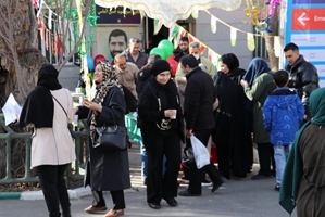 برپایی ایستگاه صلواتی و پذیرایی از مراجعین در بیمارستان پوست رازی همزمان با آغاز دهه مبارک فجر و در آستانه نیمه شعبان