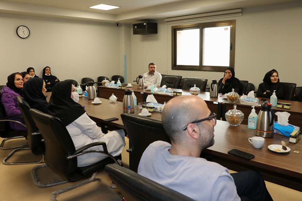 برگزاری کمیته خطر حوادث و بلایا با محوریت بررسی درس‌آموخته‌های مانور تخلیه ICU در بیمارستان پوست رازی