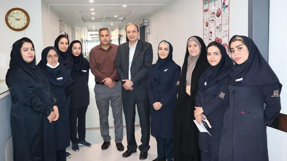 بازدید رئیس دانشکده پزشکی و معاون غذا و داروی دانشگاه علوم پزشکی تهران از بیمارستان پوست رازی